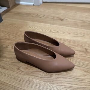 Cushionaire Elegant Tan Women's Flats